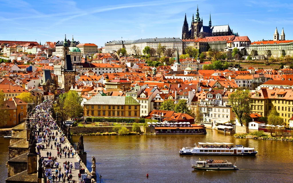 Povratne avio karte za Prag
