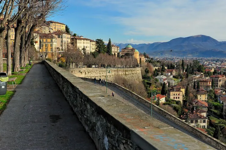 Top-Ancient-Towns-Bergamo-Photo-by-Mauro-Tandoi