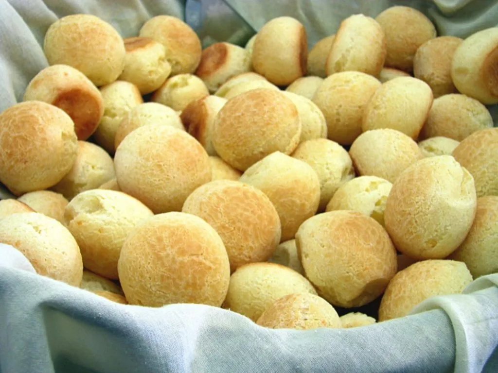 pao de queijo
